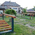 ホテル Guest House Uzhgorod