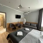 Guest House Uzhgorod Hotel *