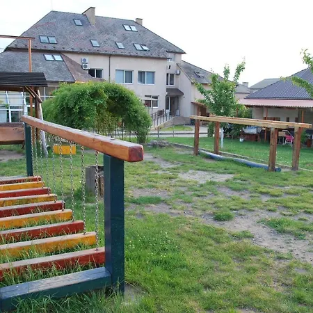 Hotel Guest House Uzhgorod