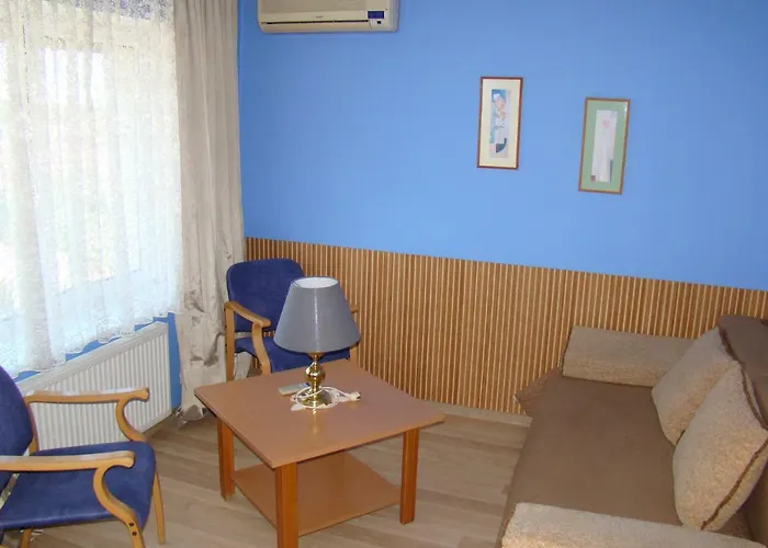 Guest House Uzhgorod * 우주고로트
