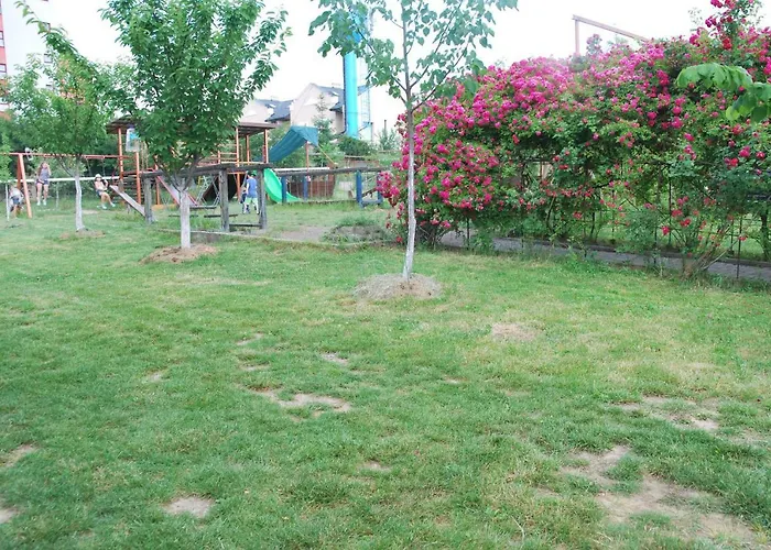 Guest House Uzhgorod 호텔 우주고로트